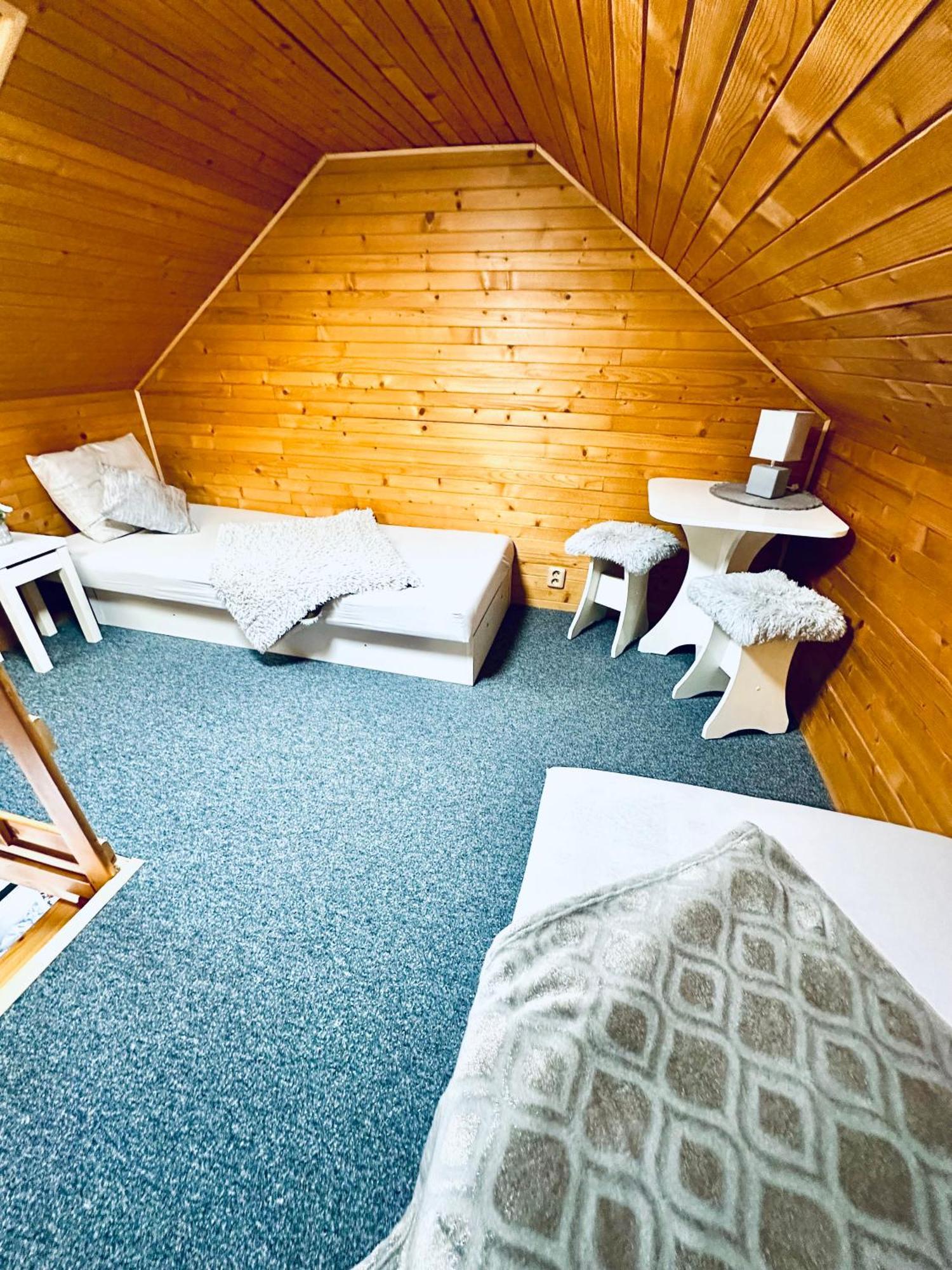 Penzion Bach Vyšné Ružbachy Buitenkant foto